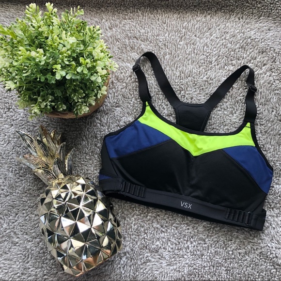 Victoria's Secret Other - Victoria’s Secret Ultimate Cross Train Sports Bra
